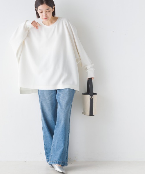 OMNES(オムネス)の「ソフトダンボールニットワイドシルエット長袖プルオーバー(Tシャツ/カットソー・レディース・オフホワイト/ブラック/グレー/ベージュ/チャコール/グレイッシュベージュ/モカ・FREE)」の17枚目の写真