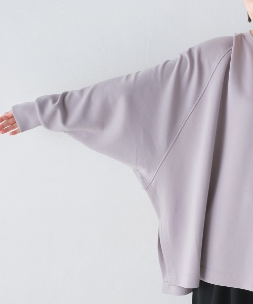 OMNES(オムネス)の「ソフトダンボールニットワイドシルエット長袖プルオーバー(Tシャツ/カットソー・レディース・オフホワイト/ブラック/グレー/ベージュ/チャコール/グレイッシュベージュ/モカ・FREE)」の14枚目の写真