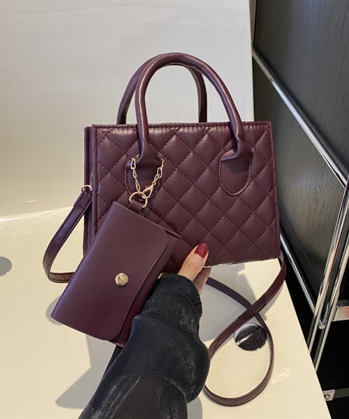 TONE SELECT GOODS（トーンセレクトグッズ）の「urbanfemine./PU2wayバッグ U7188（ショルダーバッグ・レディース・ブラック/ボルドー/ベージュ/ホワイト/グリーン・FREE）」の8枚目の写真