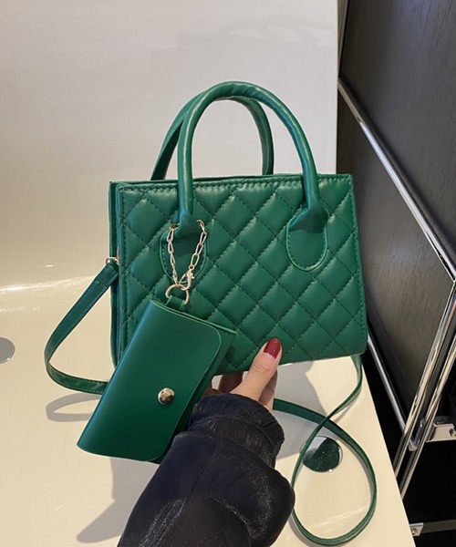 TONE SELECT GOODS（トーンセレクトグッズ）の「urbanfemine./PU2wayバッグ U7188（ショルダーバッグ・レディース・ブラック/ボルドー/ベージュ/ホワイト/グリーン・FREE）」の18枚目の写真