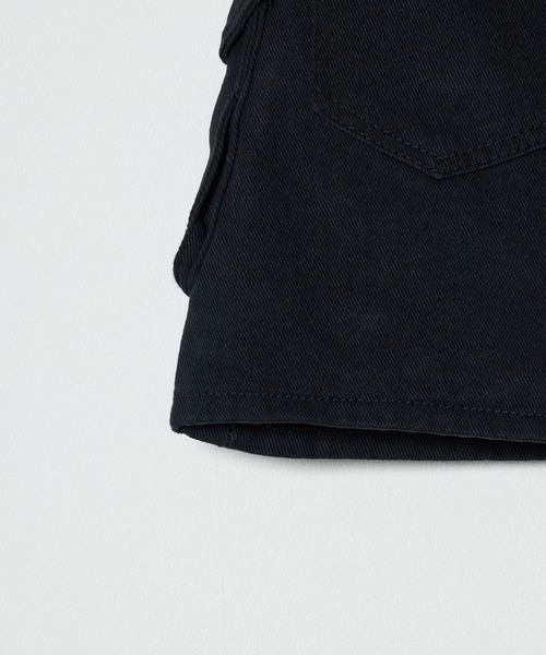 ROOPTOKYO(ループトウキョウ)の「Cargo Denim Mini Skirt / カーゴミニデニムスカート ベルト付き(デニムスカート・レディース・カーキ/ブルー/ブラック・S/M/L)」の8枚目の写真