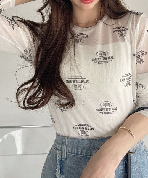 Ada.（エイダ）の「ロゴ 総柄 クルーネック プルオーバー（Tシャツ/カットソー・レディース・ライトグレー/ホワイト/ブラック/ベージュ・FREE）」の2枚目の写真