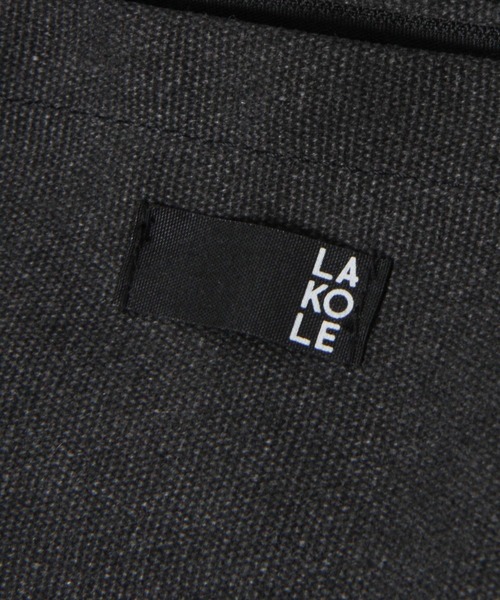 LAKOLE（ラコレ）の「ZIPキャンバスショルダー / 110640（ショルダーバッグ・メンズ・ナチュラル/ブラック/ライトグレー・FREE）」の18枚目の写真