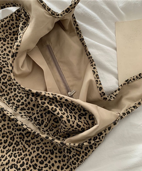 HALEY PESCA(ヘーリーペスカ)の「HALEY PESCA/2way アニマル柄 ショルダー&トートバッグ(トートバッグ・レディース・A/B/C・FREE)」の8枚目の写真