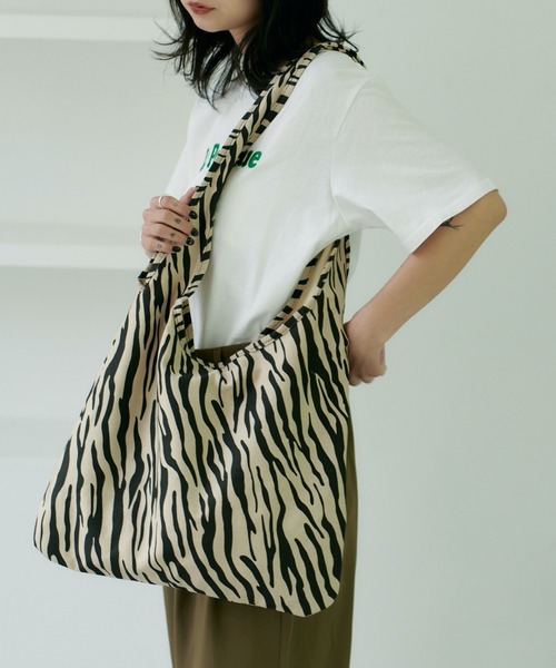 HALEY PESCA(ヘーリーペスカ)の「HALEY PESCA/2way アニマル柄 ショルダー&トートバッグ(トートバッグ・レディース・A/B/C・FREE)」の21枚目の写真