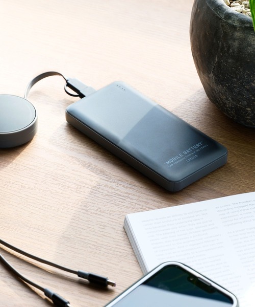 【yuu0524kiページ】 セール】10000mAhモバイルバッテリー / 107526（スマホグッズ
