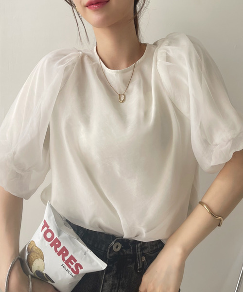 Ada.(エイダ)の「パフ ボリュームスリーブ オーガンジー ブラウス(シャツ/ブラウス・レディース・ブラック×ブラック/オフホワイト/アイボリー/ブラック・FREE)」の14枚目の写真