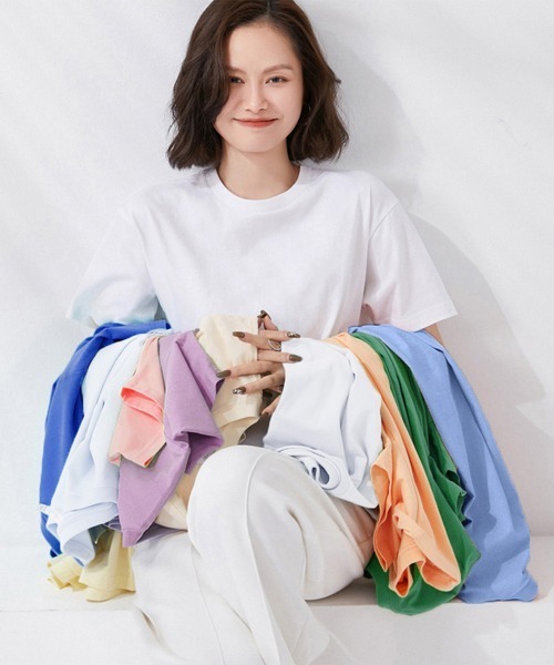 Miniministore(ミニミニストア)の「tシャツ レディース 半袖 無地ロングT(Tシャツ/カットソー・レディース・ブルー/ブラック/ロイヤルブルー/ラベンダー/ベージュ/レッド/ピンク/オレンジ/イエロー/ホワイト/ダークグリーン/ブラウン・FREE)」の22枚目の写真
