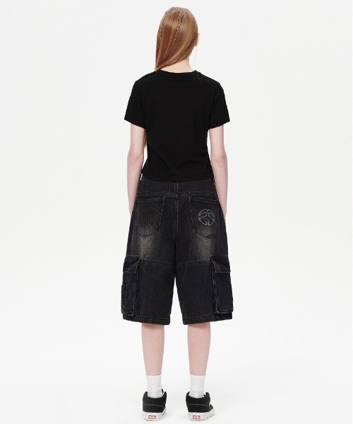 MAHAGRID(マハグリッド)の「『mahagrid/マハグリッド』 TATTOO CROP TEE/タトゥークロップ Tシャツ(Tシャツ/カットソー・レディース・ホワイト/ブラック・FREE)」の4枚目の写真