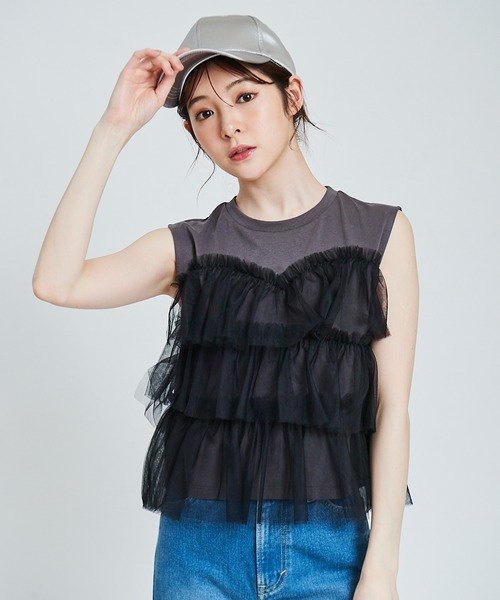 31 Sons de mode(トランテアン ソン ドゥ モード)の「チュールフリルノースリTシャツ(Tシャツ/カットソー・レディース・オフホワイト/チャコールグレー・36)」の4枚目の写真
