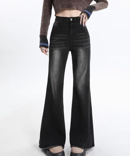 DIAVEL（ディアベル）の「【新色追加】裾フリンジフレアデニムパンツ（デニムパンツ・レディース・サックスブルー/ブラック・S/M/L）」の18枚目の写真