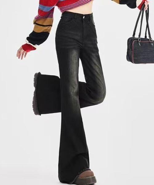 DIAVEL（ディアベル）の「【新色追加】裾フリンジフレアデニムパンツ（デニムパンツ・レディース・サックスブルー/ブラック・S/M/L）」の20枚目の写真