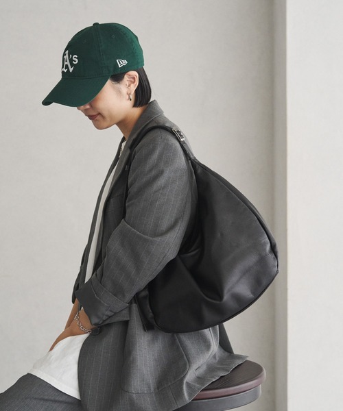 ソフトレザーラウンドビッグショルダーバッグ(CE-1325)（ショルダー