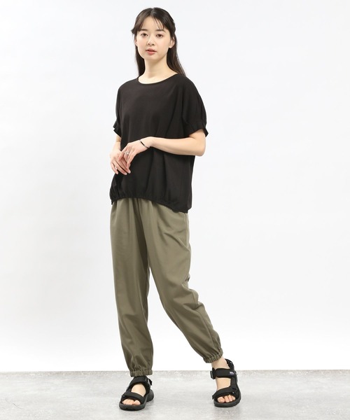 GLOBAL WORK Smile Seed Store（グローバルワーク スマイルシードストア）の「コットンバルーンシルエットＴシャツ/984097（Tシャツ/カットソー・レディース・グレイッシュベージュ/ブラック/グレー/オフホワイト・LARGE/SMALL/MEDIUM/X-LARGE）」の16枚目の写真