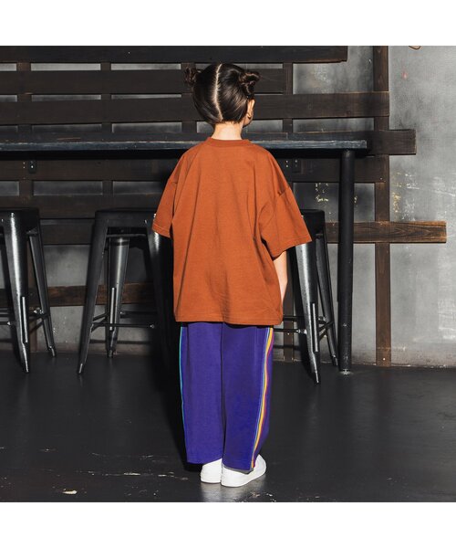 BREEZE（ブリーズ）の「【BREEZE NEW JACK】サイドライントラックパンツ_90～160cm展開_一部WEB限定サイズ（その他パンツ・キッズ・ブラック/パープル・90/100/110/120/130/140/150/160）」の15枚目の写真