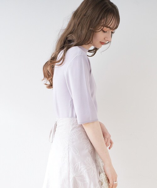 couture brooch（クチュールブローチ）の「◆バックパール調デザイン5分袖ニットトップス（ニット/セーター・レディース・ブラック/レッド系1/ピンク/オフホワイト/パープル・42/40/38）」の13枚目の写真