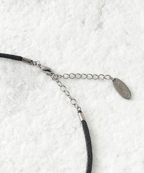 SHOO・LA・RUE（シューラルー）の「◆楕円モチーフ紐＆メタルネックレス（ネックレス・レディース・シルバー/シルバー系その他/ゴールド・00）」の7枚目の写真
