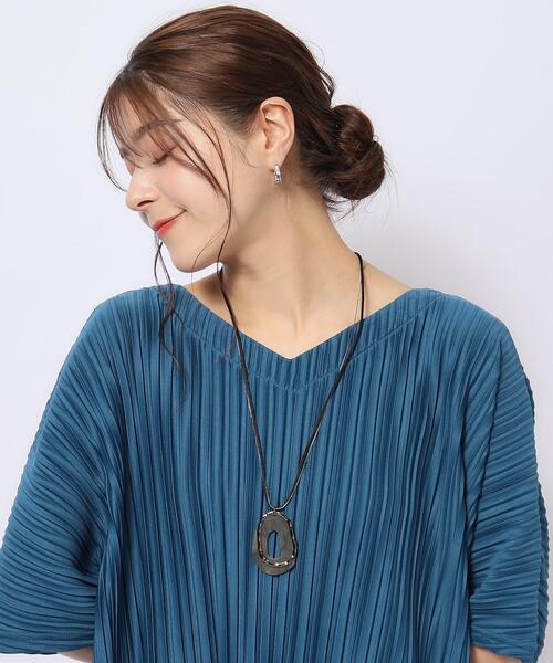 SHOO・LA・RUE（シューラルー）の「◆楕円モチーフ紐＆メタルネックレス（ネックレス・レディース・シルバー/シルバー系その他/ゴールド・00）」の8枚目の写真