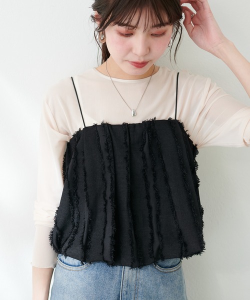 natural couture(ナチュラルクチュール)の「フリンジストライプバルーンビスチェ(キャミソール・レディース・ブラック/オフホワイト・FREE)」の2枚目の写真