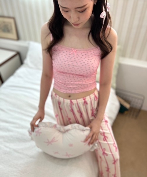 ipugo(イプゴ)の「ipugo/イプゴ 花柄 キャミソール(キャミソール・レディース・アイボリー/ピンク・FREE)」の11枚目の写真