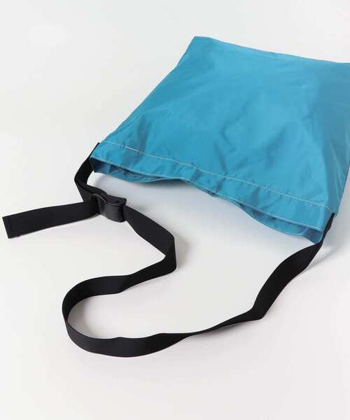 Drifter(ドリフター)の「『一部別注カラー』DRIFTER PLAIN SHOULDER BAG(ショルダーバッグ・レディース・ブルー/ブラック/ホワイト・FREE)」の9枚目の写真