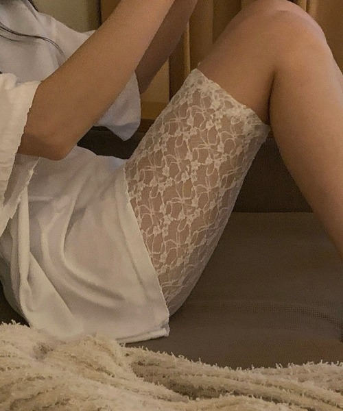 Vipoa（ヴィポア）の「lace half biker pants（その他パンツ