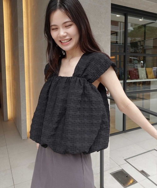 CORNERS(コーナーズ)の「チェックふくれジャガードバルーンノースリーブ(その他トップス・レディース・グリーン系その他/ブラック/ベージュ/アイボリー・M)」の9枚目の写真