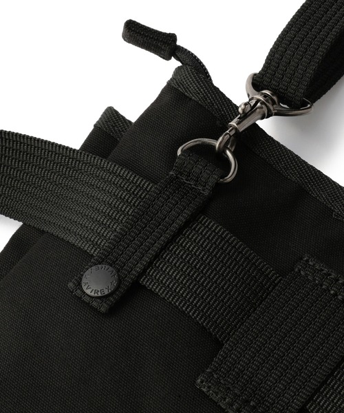 AVIREX（アヴィレックス）の「EAGLE POLYESTER WAIST BAG /イーグル ポリエステル ウエストバッグ / AVIREX / アヴィレックス / AVX342（ボディバッグ/ウエストポーチ・メンズ・カーキ/ブラック/ベージュ/その他3・F）」の6枚目の写真