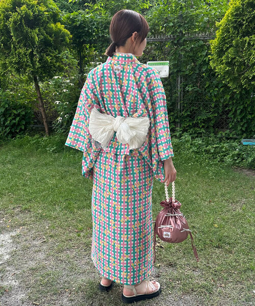 HELLO.SANFRANCISCO（ハローサンフランシスコ）の「【HELLO.SANFRANCISCO/ハローサンフランシスコ】パールハンドルリボン巾着バッグ（トートバッグ・レディース・ホワイト/ピンク/シルバー・ONE SIZE）」の13枚目の写真