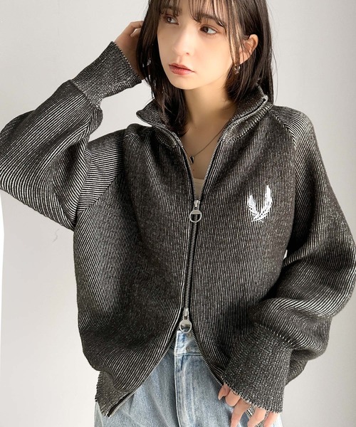 【mily bilet】街中で目を惹く、洗練されたデザイン。ミックスライクダブルジップニットカーデ mily bilet（ミウィビレット）の「【mily bilet】街中で目を惹く