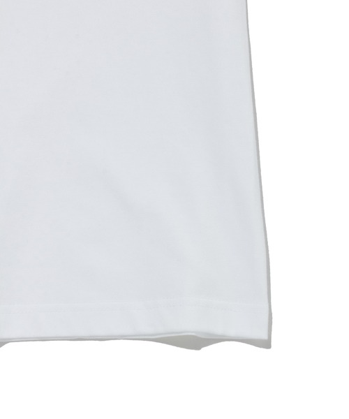 ADAM ET ROPE'(アダムエロペ)の「【A Week Abroad for ADAM ET ROPE'】TRAVEL T-SHIRT(Tシャツ/カットソー・メンズ・オレンジ/ブルー/ブラック・L/M/XL)」の7枚目の写真