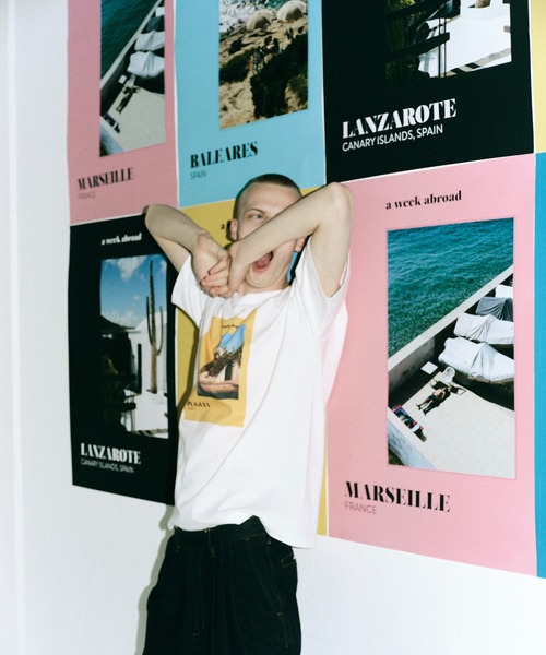 ADAM ET ROPE'(アダムエロペ)の「【A Week Abroad for ADAM ET ROPE'】TRAVEL T-SHIRT(Tシャツ/カットソー・メンズ・オレンジ/ブルー/ブラック・L/M/XL)」の16枚目の写真