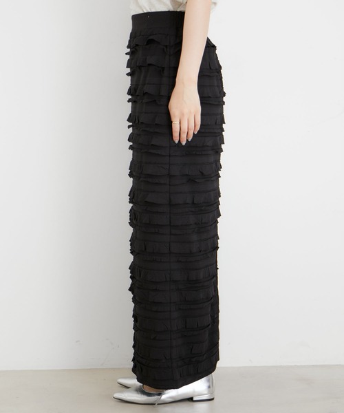 VIS（ビス）の「フリルティアードナロースカート（スカート・レディース・ブラック系その他/オフホワイト・FREE）」の3枚目の写真