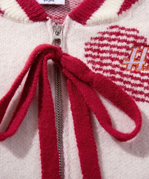 HOOK(フック)の「【HOOK】for girls ハート立体刺繍ニットスタジャンショット丈セットアップ可能(カーディガン/ボレロ・レディース・ライトベージュ/ブルー・L/M/S)」の16枚目の写真