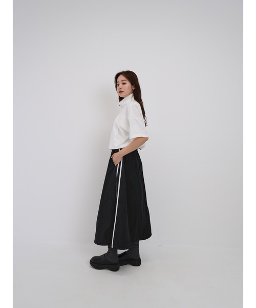 Enewd nina(エニュードニーナ)の「【ZOZO限定】クロップド ナイロン シャツ ジップ ジッパー ドローコード 半袖(シャツ/ブラウス・レディース・ブラック/ホワイト・FREE)」の11枚目の写真