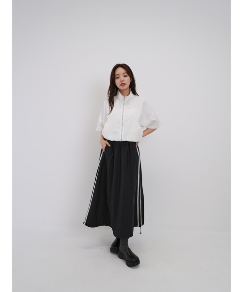 Enewd nina(エニュードニーナ)の「【ZOZO限定】クロップド ナイロン シャツ ジップ ジッパー ドローコード 半袖(シャツ/ブラウス・レディース・ブラック/ホワイト・FREE)」の10枚目の写真