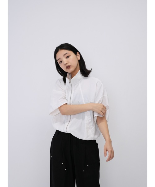 Enewd nina(エニュードニーナ)の「【ZOZO限定】クロップド ナイロン シャツ ジップ ジッパー ドローコード 半袖(シャツ/ブラウス・レディース・ブラック/ホワイト・FREE)」の13枚目の写真