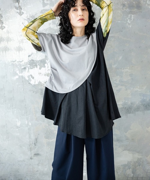 OSMOSIS（オズモーシス）の「切替アシンメトリーTシャツ（Tシャツ/カットソー・レディース・アイボリー/ブラック/グレー・ONE SIZE）」の21枚目の写真