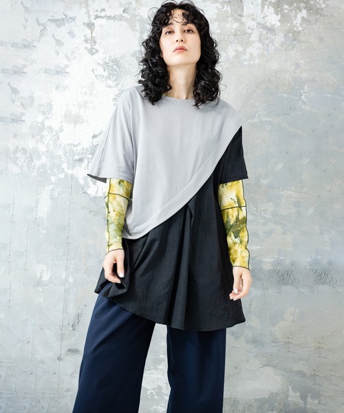 OSMOSIS（オズモーシス）の「切替アシンメトリーTシャツ（Tシャツ/カットソー・レディース・アイボリー/ブラック/グレー・ONE SIZE）」の22枚目の写真