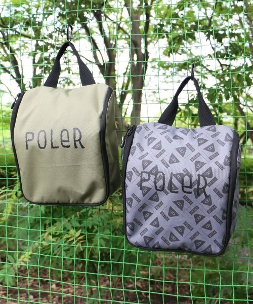 POLeR（ポーラー）の「【POLeR/ポーラー 別注】ハンギングトラベルバッグ（エコバッグ/サブバッグ・レディース・グレー/オリーブ・FREE）」の3枚目の写真