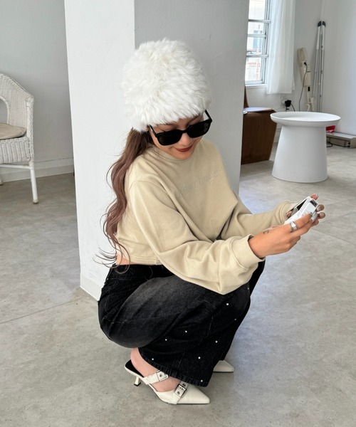 INTER FACTORY（インターファクトリー）の「mayu - ラインストーンスウェット（スウェット・レディース・ライトグレー/チャコールグレー/ベージュ・FREE）」の4枚目の写真