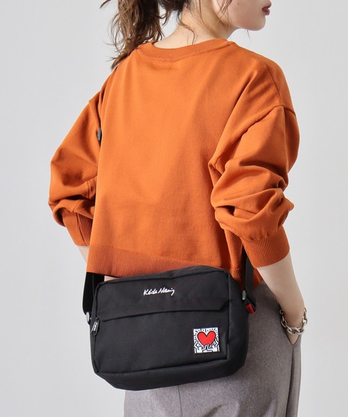 Keith Haring(キース・ヘリング)の「Keith Haring ハートヨコ型ショルダーバッグ(ショルダーバッグ・メンズ・ブラック・FREE)」の9枚目の写真