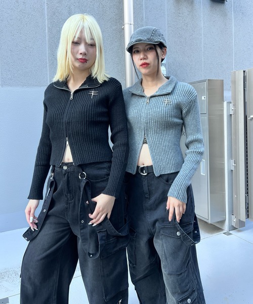 Figments（フィグメンツ）の「ブローチ付きZIPニット（ニット/セーター・レディース・ブラック/グレー・FREE）」の6枚目の写真