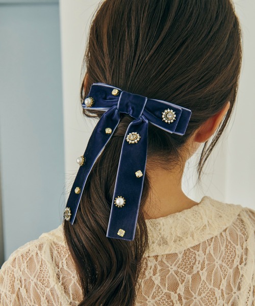 GOLDY（ゴールディ）の「デコラティブ ベロア リボン バレッタ（バレッタ/ヘアクリップ・レディース・グレー/ブラック/ブルー/ブラウン・FREE）」の16枚目の写真