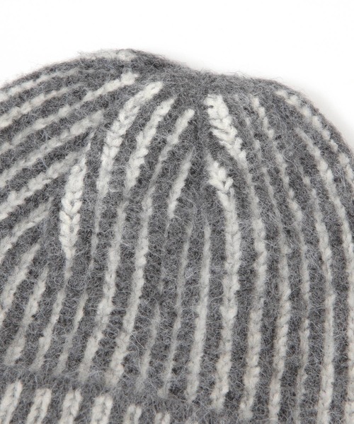 LAKOLE（ラコレ）の「MIXニットキャップ / 145340（ニットキャップ/ビーニー・レディース・オフホワイト/チャコール・FREE）」の6枚目の写真