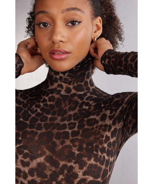 Intimissimi（インティミッシミ）の「Luxurious Leopard Ultralight 