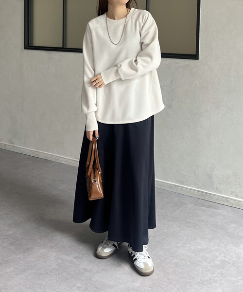 Chez toi（シェトワ）の「軽量ボンディングBACKZIPプルオーバー（Tシャツ/カットソー・レディース・ブラック/グリーン/アイボリー/モカ・FREE）」の12枚目の写真