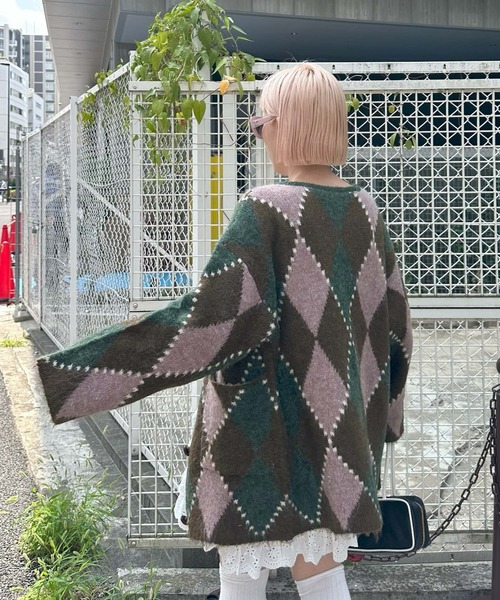 アーガイル柄のふさふさBIGカーデ（カーディガン/ボレロ）｜Alley