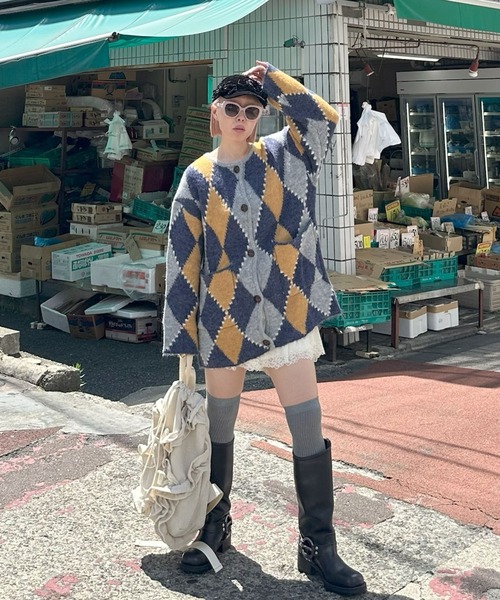 アーガイル柄のふさふさBIGカーデ（カーディガン/ボレロ）｜Alley