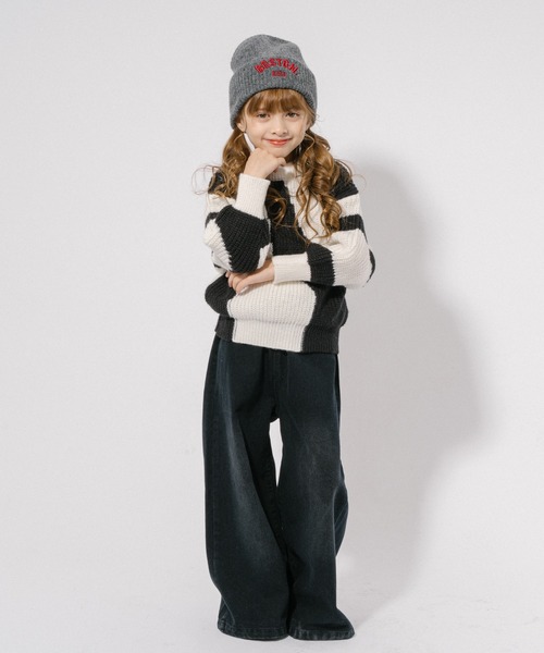 URBAN CHERRY（アーバンチェリー）の「ワイドフレアパンツ（デニムパンツ・キッズ・ブラック・110cm/120cm/130cm/140cm/150cm）」の9枚目の写真